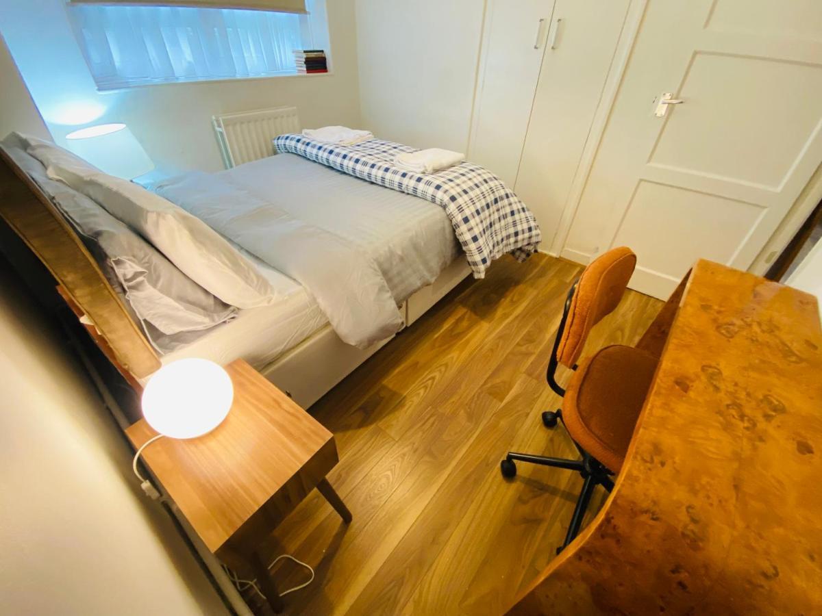 3 Bed Apartment In Camden Londres Extérieur photo